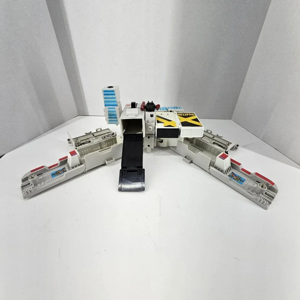 Vintage‎ Metroplex 1985 G1 Transformers Hasbro  - Incomplete